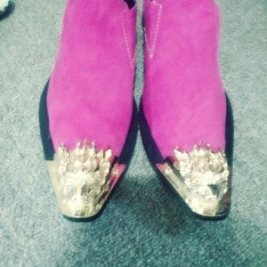 Fuscia pink Size 8 1/2 Mens Beautiful hand stitche